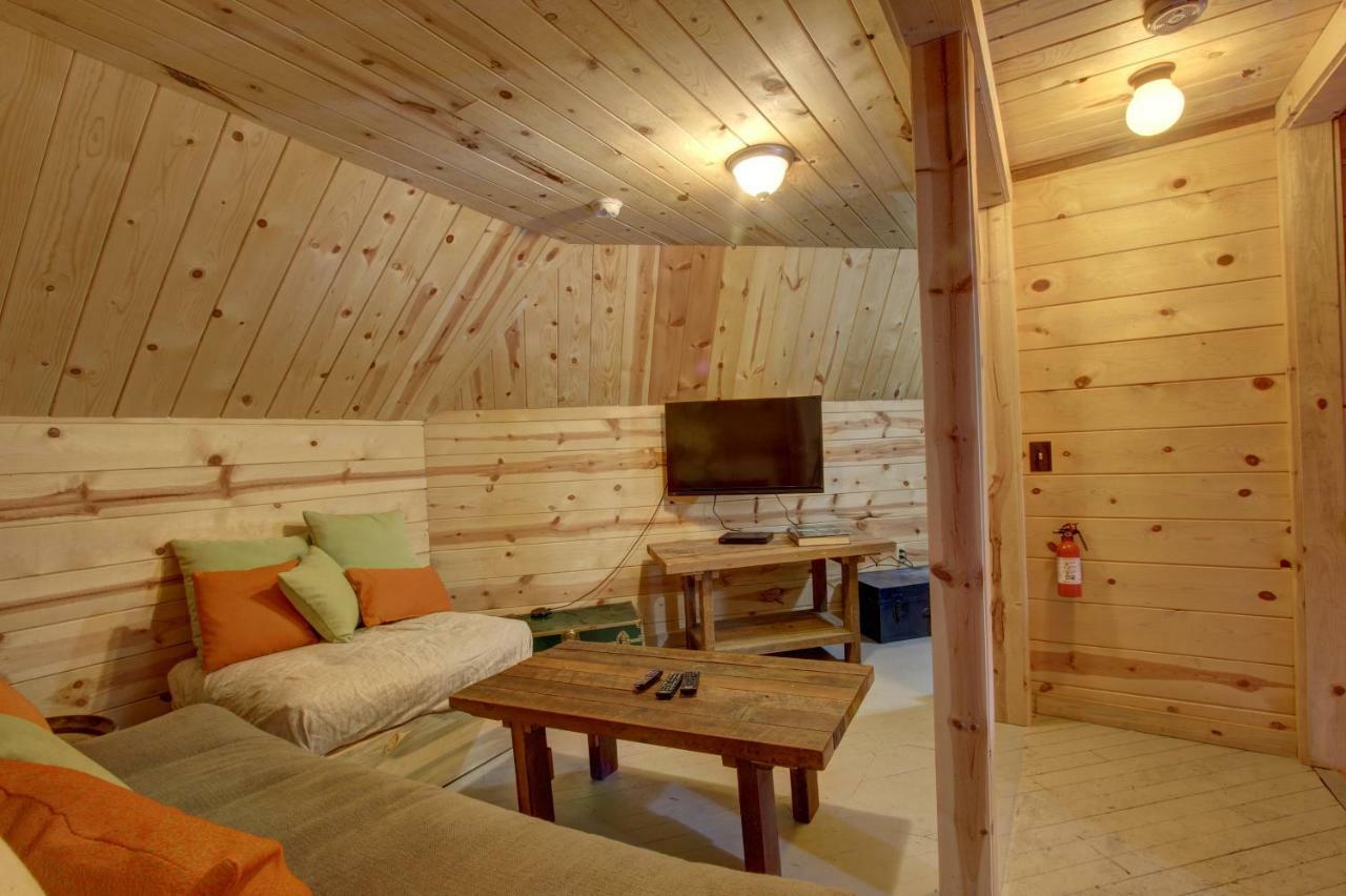 Flying Stag: Main Lodge Говермент Кэмп Экстерьер фото