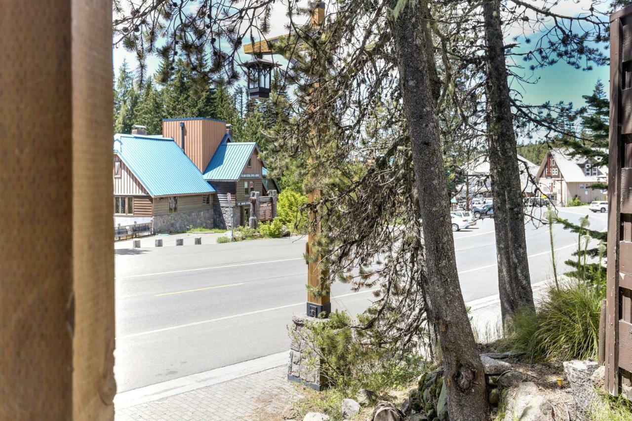 Flying Stag: Main Lodge Говермент Кэмп Экстерьер фото